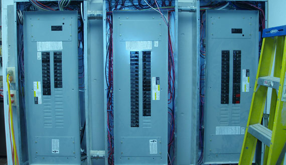 Empresa de Manutenção Elétrica Predial